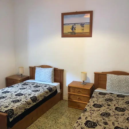 펜션 Paderne Village House 파데르네